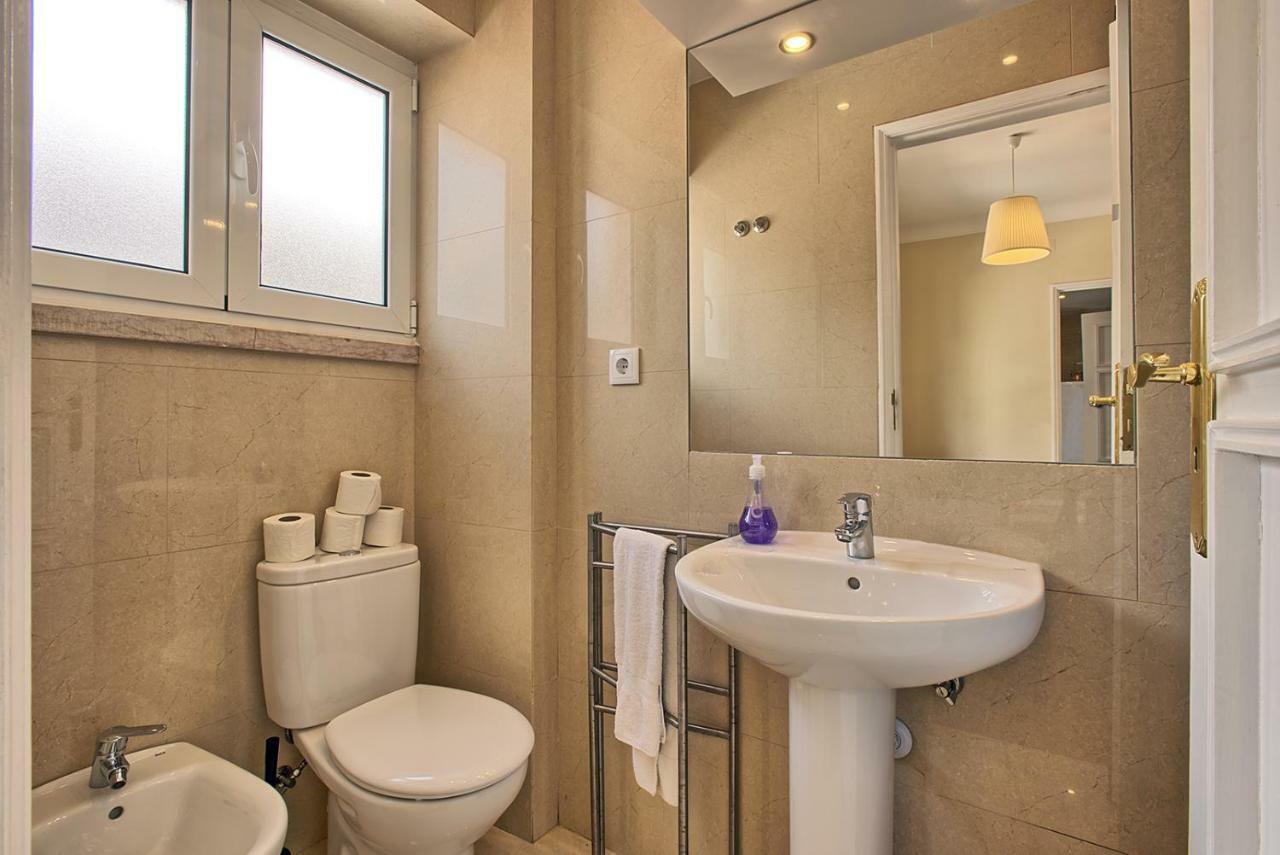 Almirante 3-Four Bedrooms Lisboa 外观 照片